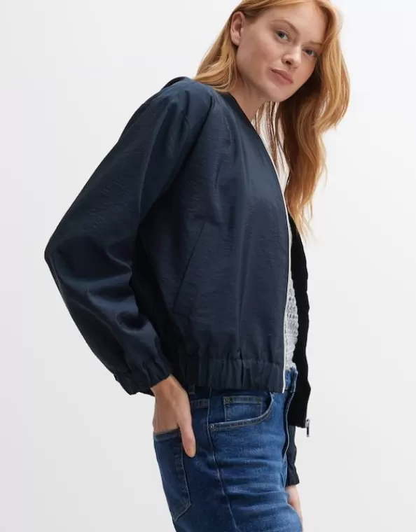 blouson_jenco_shine_regular_mit_leichtem_schimmer_5.webp Blouson Jenco Shine Regular Mit Leichtem Schimmer>OPUS Fashion Outlet