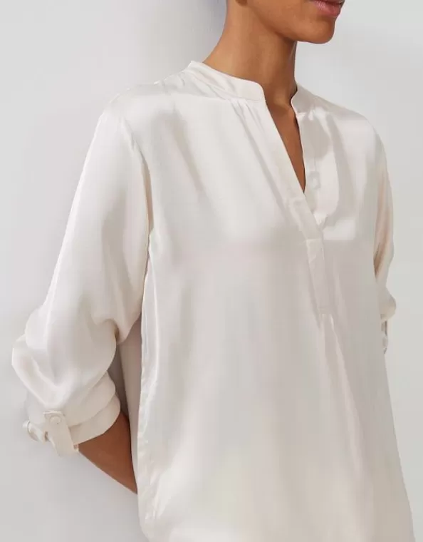 satinbluse_zelissa_loose_aus_nachhaltiger_viskose_2.webp Satinbluse Zelissa Loose Aus Nachhaltiger Viskose>SOMEDAY Online