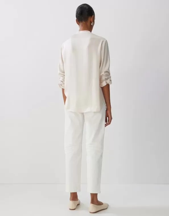 satinbluse_zelissa_loose_aus_nachhaltiger_viskose_3.webp Satinbluse Zelissa Loose Aus Nachhaltiger Viskose>SOMEDAY Online