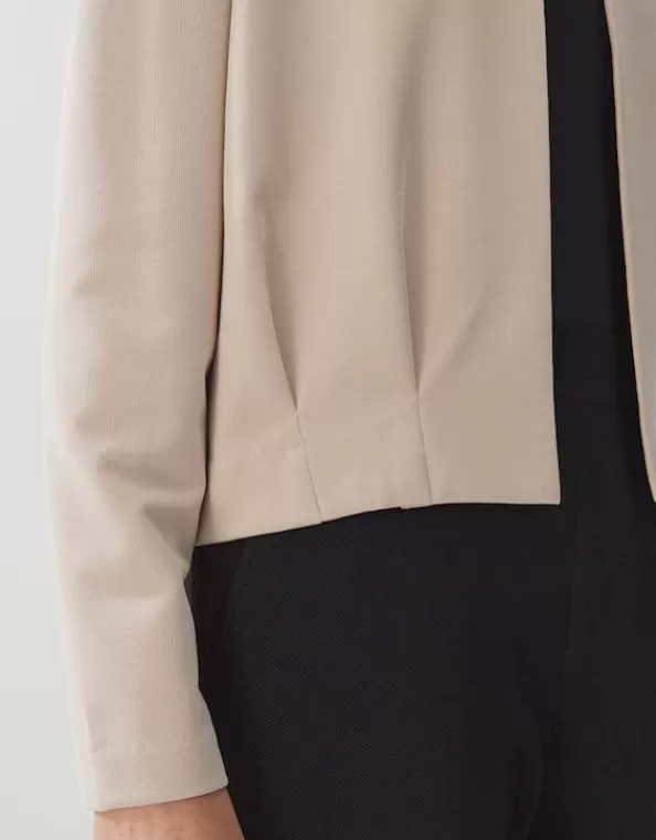 weiche_sweatjacke_utanja_loose_aus_modal_mix_2.webp Weiche Sweatjacke Utanja Loose Aus Modal Mix>SOMEDAY Store